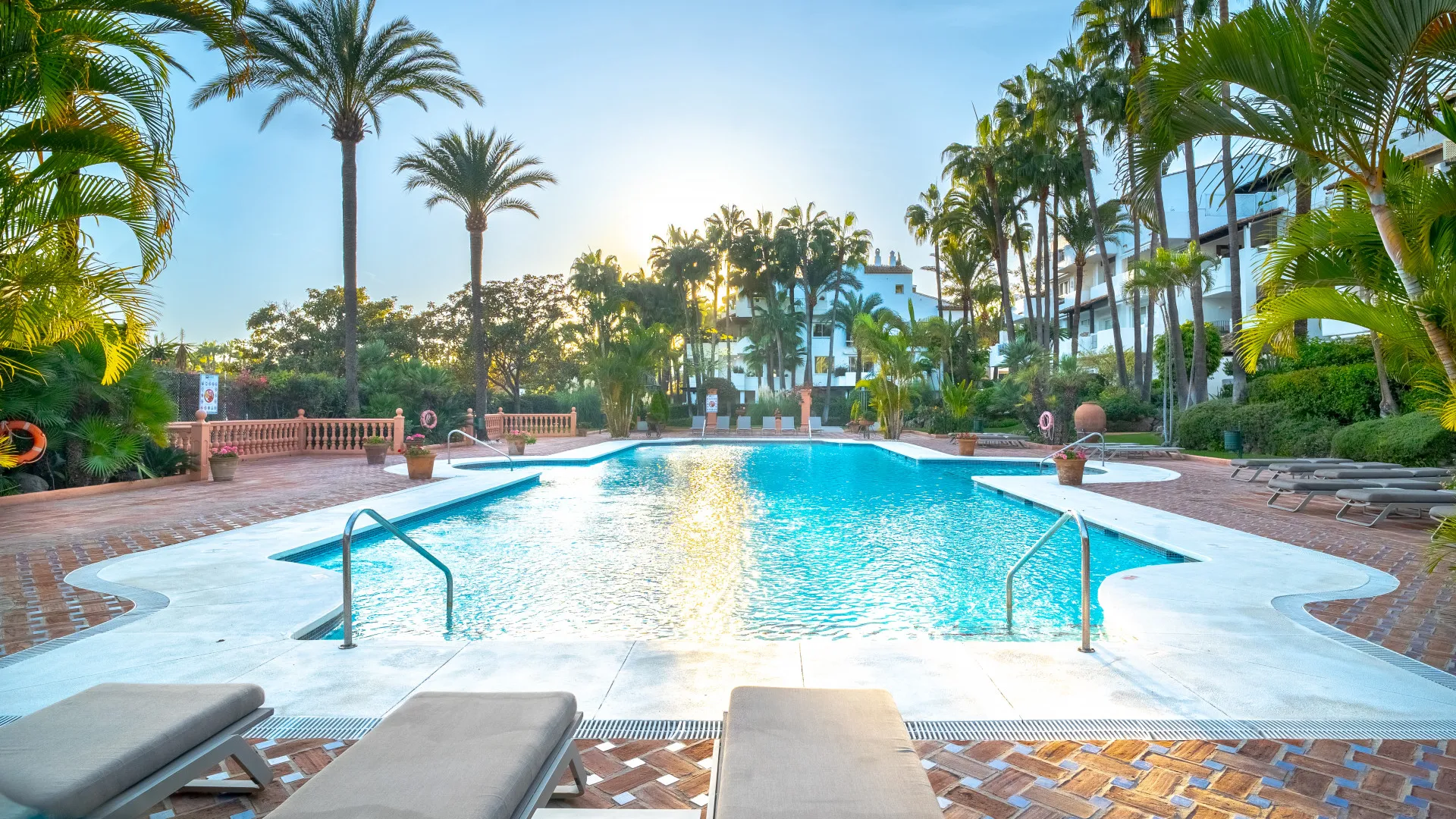 2 bedrooms apartment for sale in Marina Puente Romano