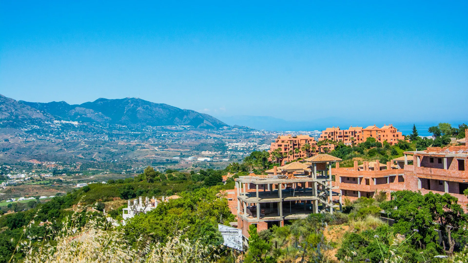 4 bedrooms La Mairena villa for sale