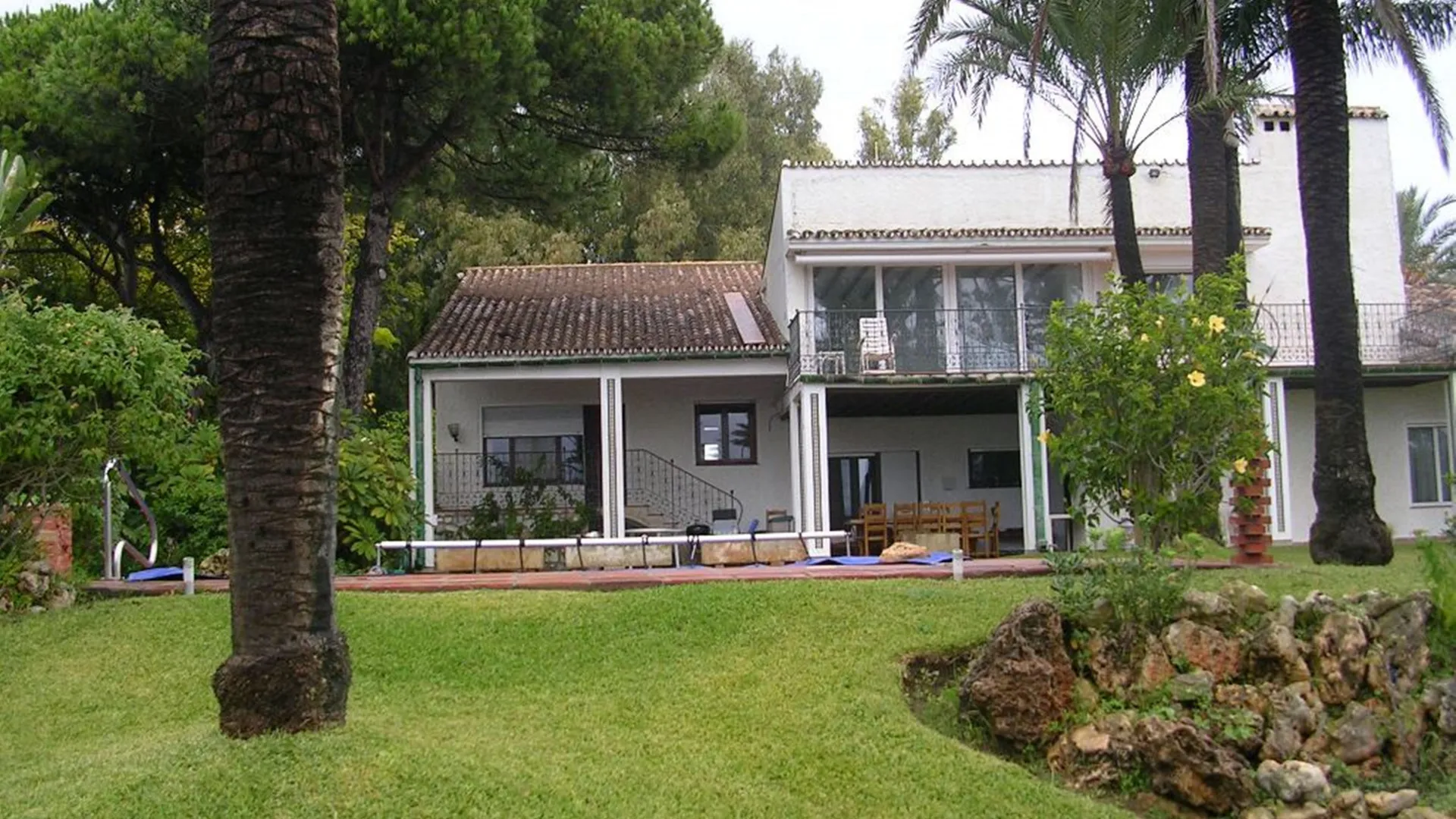 Villa con 5 dormitorios a la venta en La Reserva de los Monteros