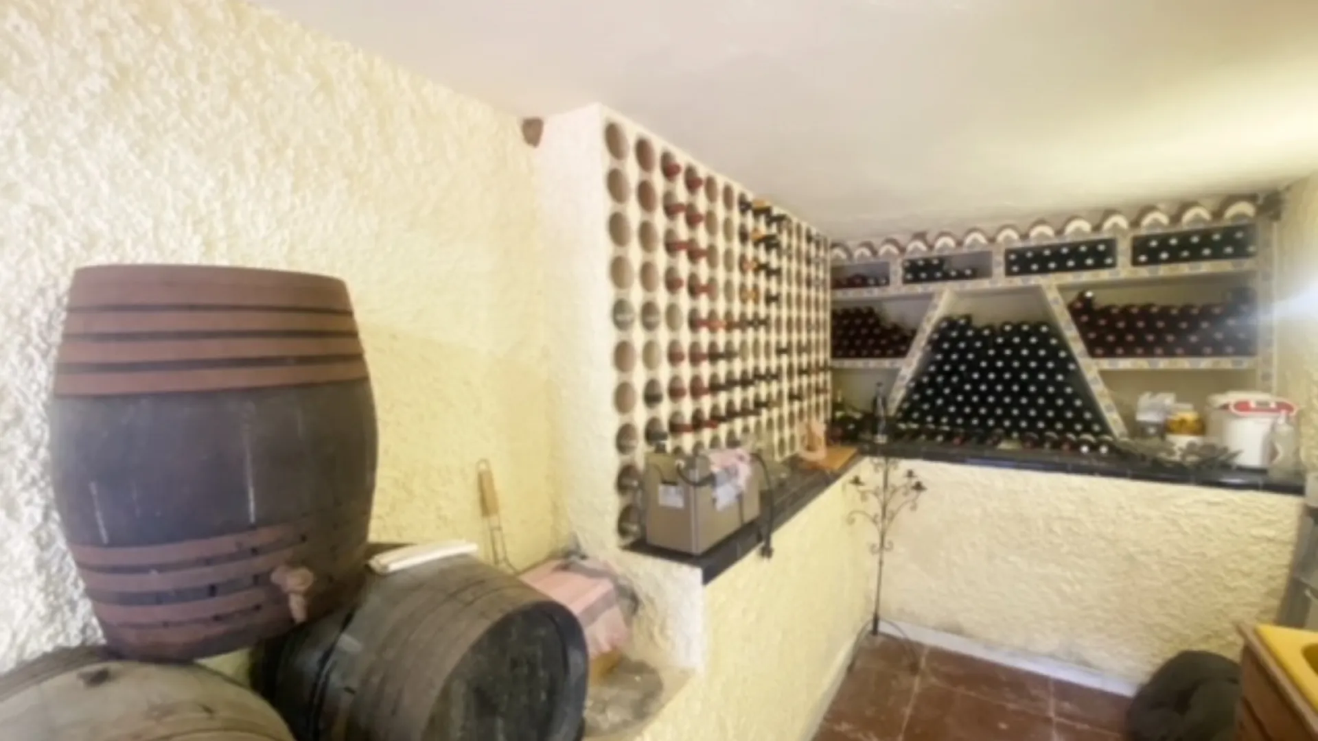 Comprar casa en Sitio de Calahonda con 6 dormitorios