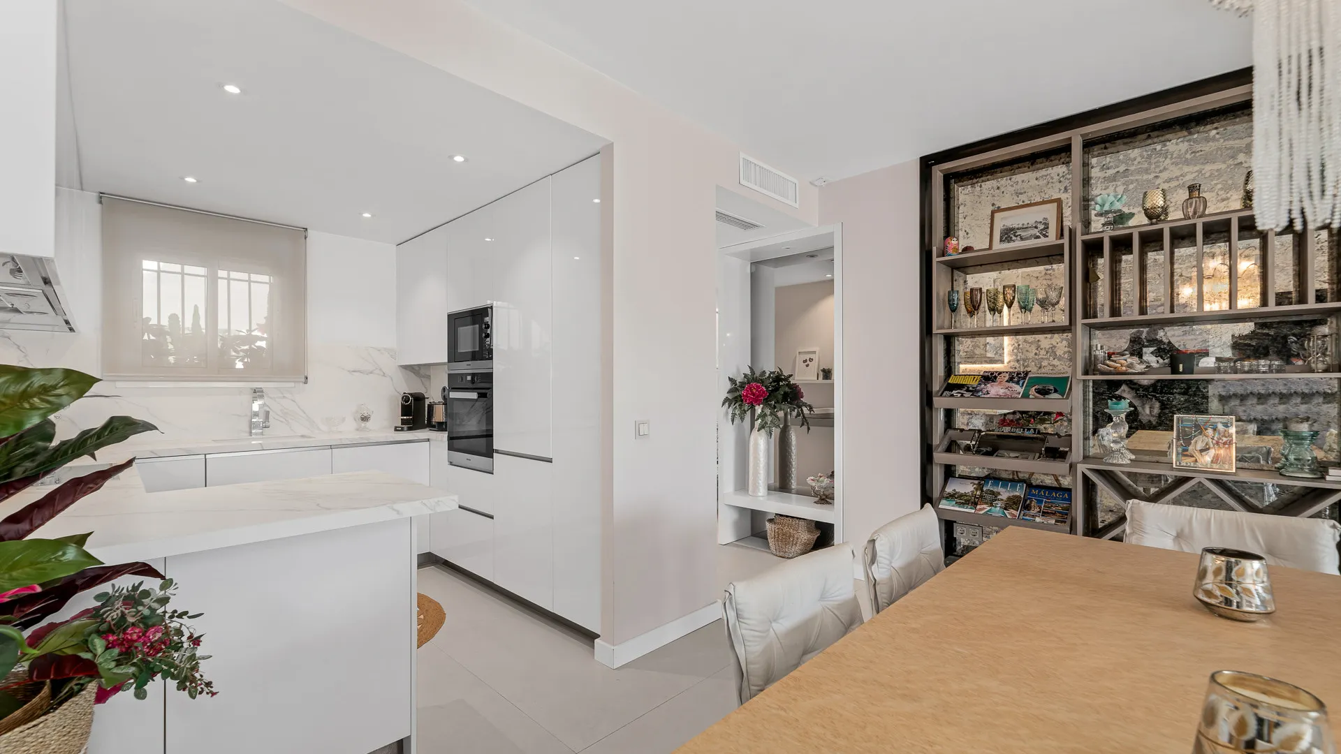 Puente Romano, apartamento de 3 dormitorios en venta