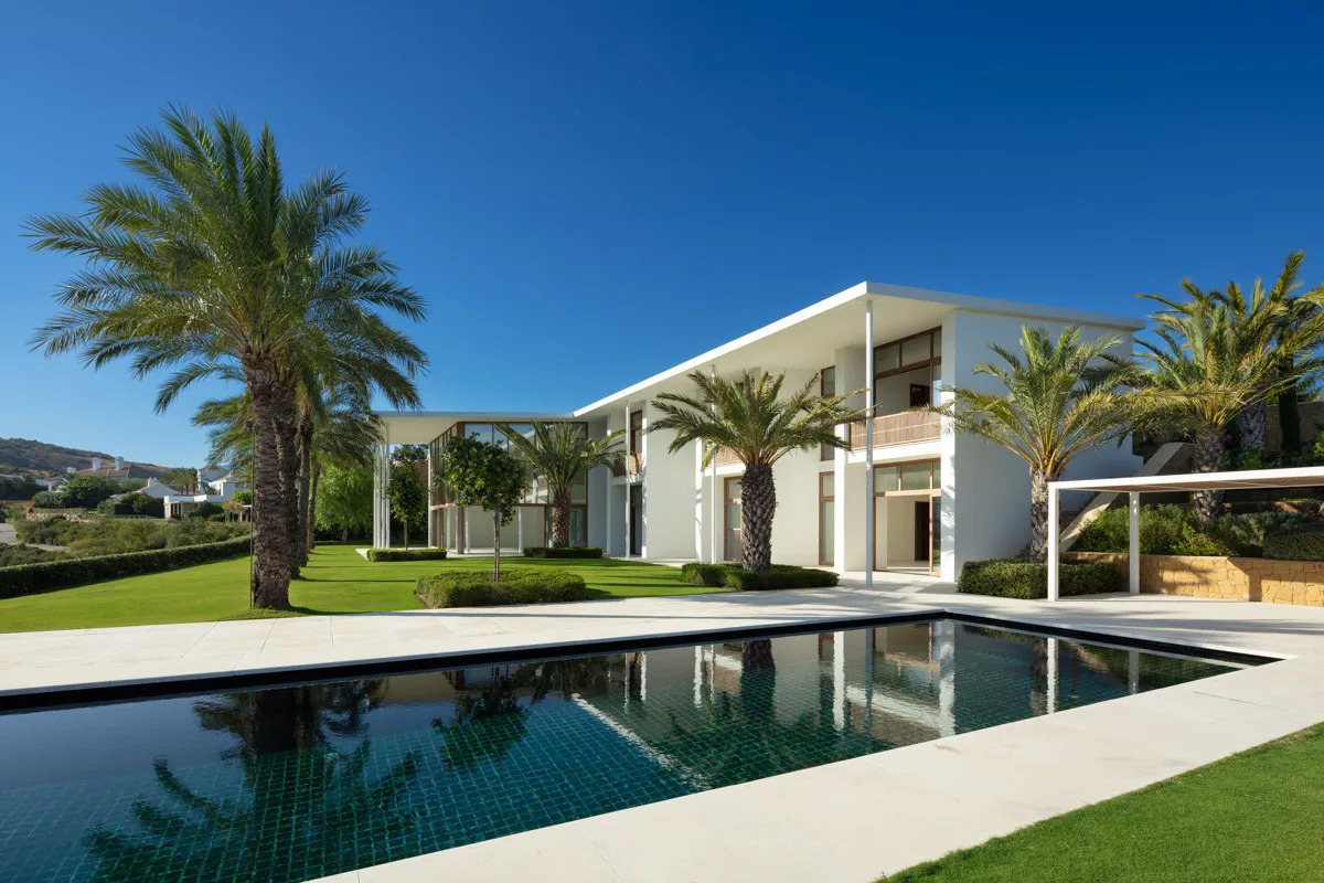 For sale villa with 6 bedrooms in Finca Cortesin