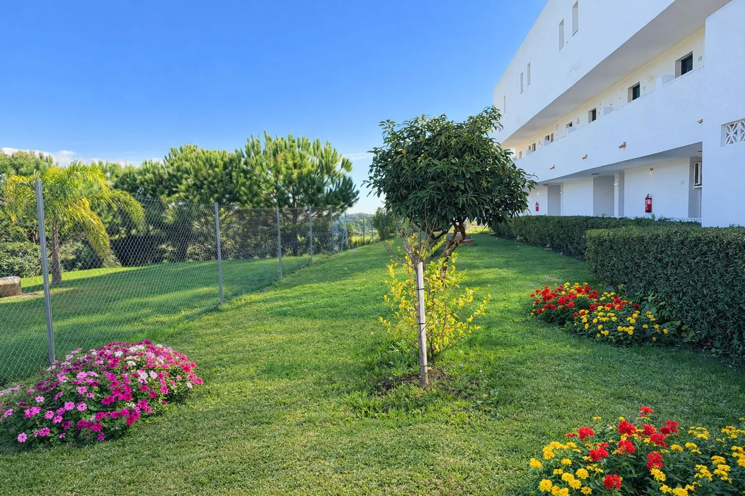 For sale Forest Hills duplex with 1 bedroom