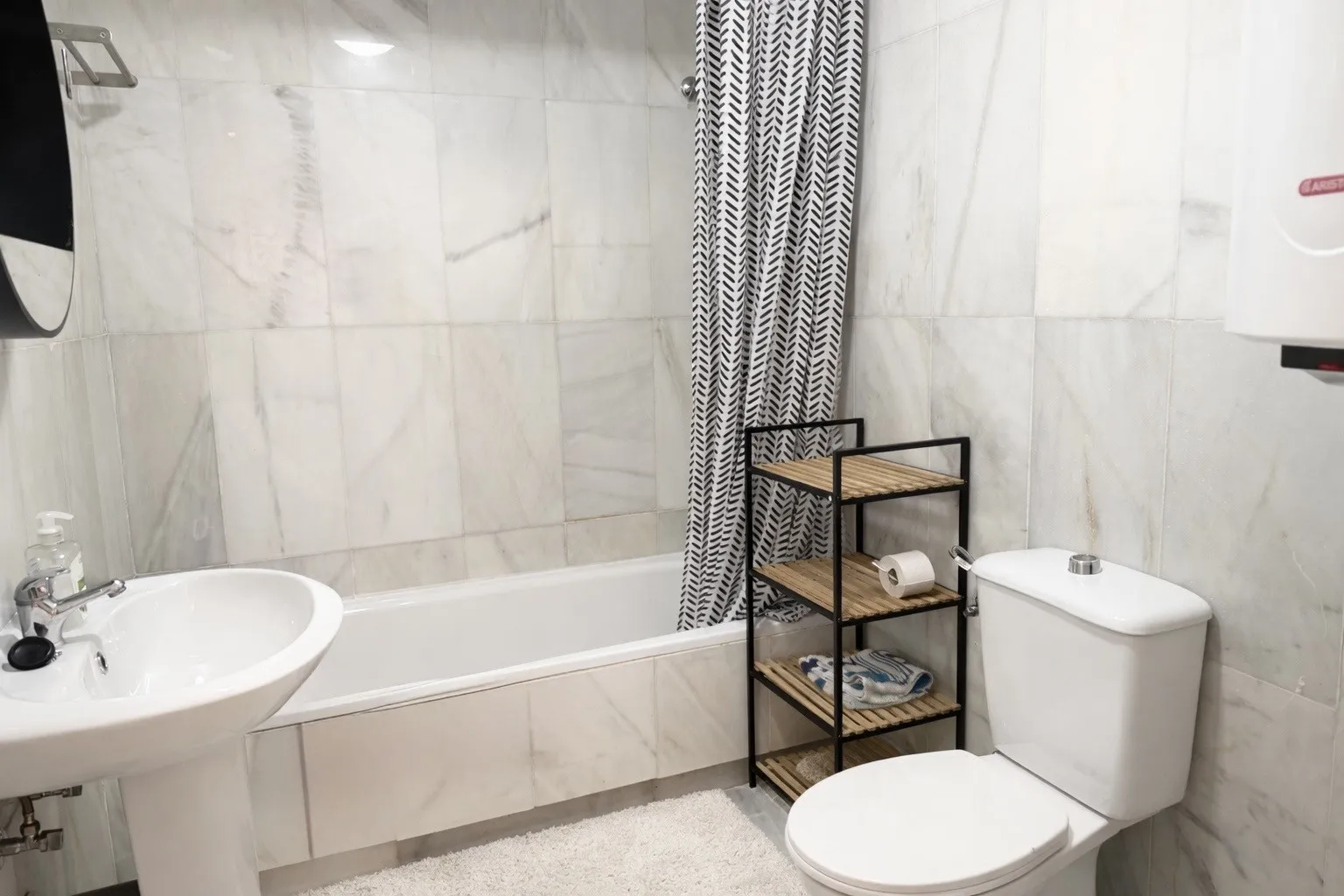 For sale Forest Hills duplex with 1 bedroom