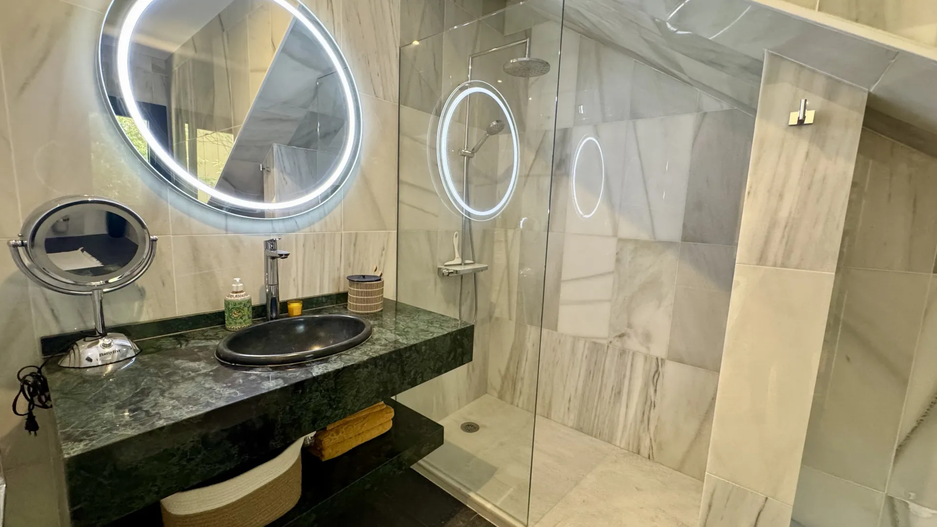 Villa en venta en El Madroñal