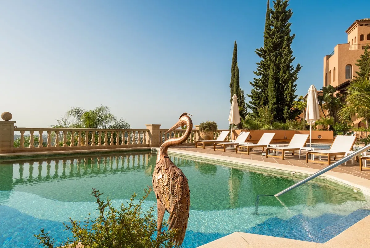 Apartamento de 3 dormitorios en venta en Nueva Andalucia