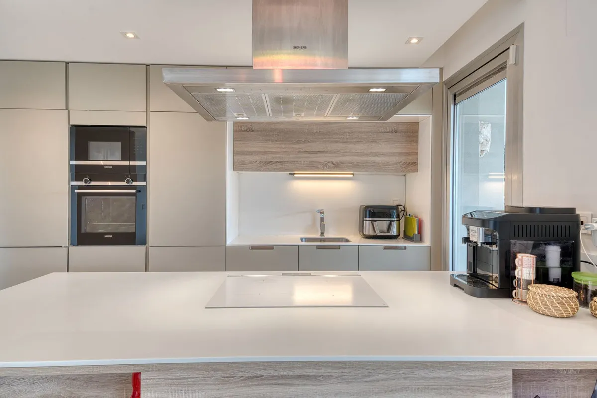 Comprar apartamento en Benahavis con 3 dormitorios