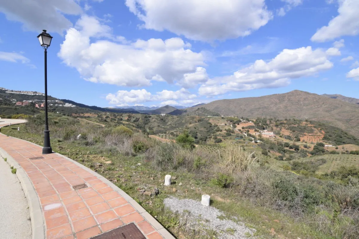 Parcela a la venta en La Cala Golf Resort