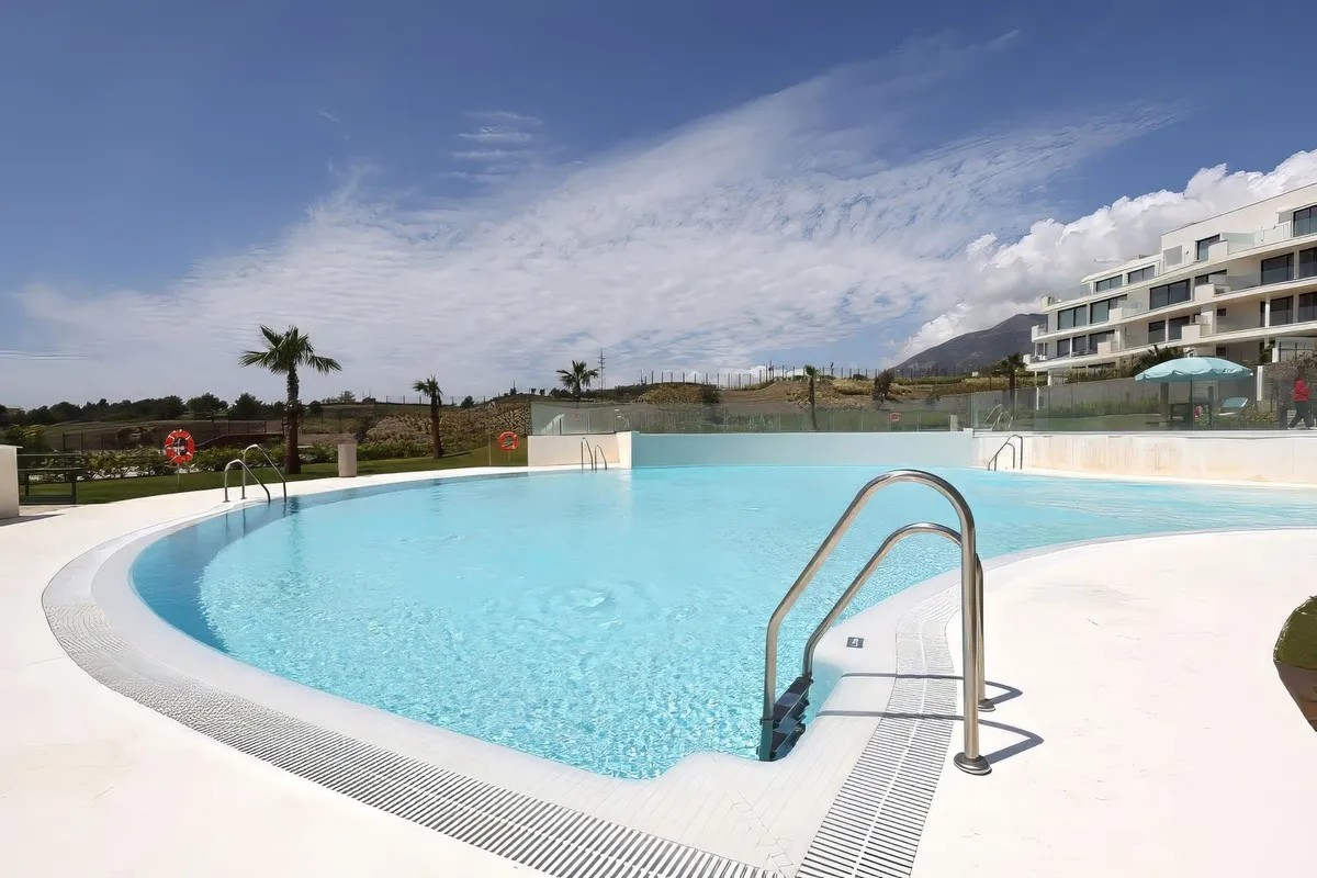 3 bedrooms ground floor apartment in Fuengirola for sale