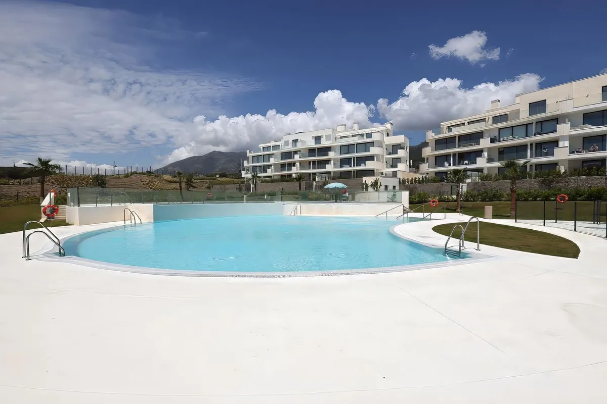 3 bedrooms ground floor apartment in Fuengirola for sale
