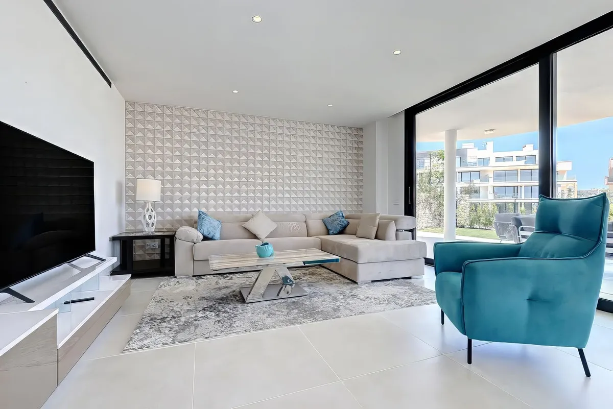 3 bedrooms ground floor apartment in Fuengirola for sale