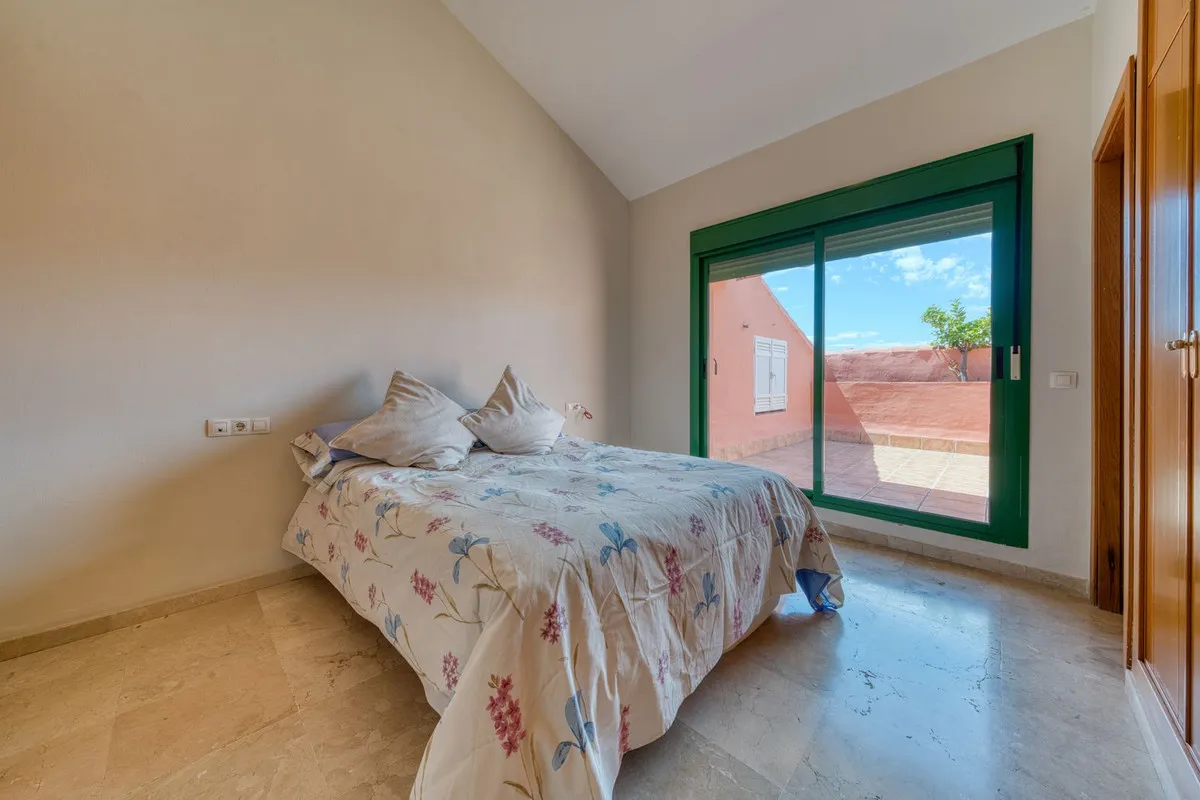 Torreblanca 3 bedrooms penthouse for sale