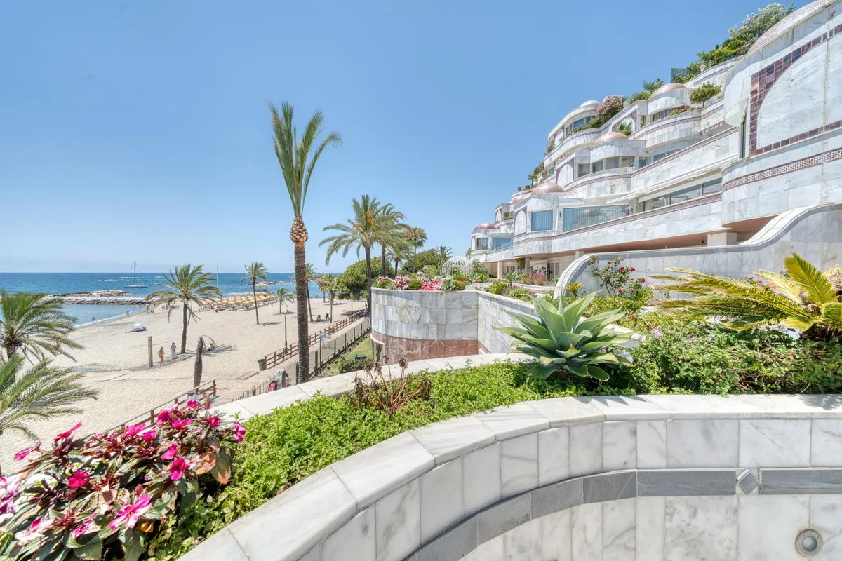 Apartamento en venta en Marbella - Puerto Banus de 3 dormitorios