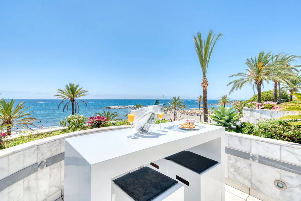 Apartamento en venta en Marbella - Puerto Banus de 3 dormitorios