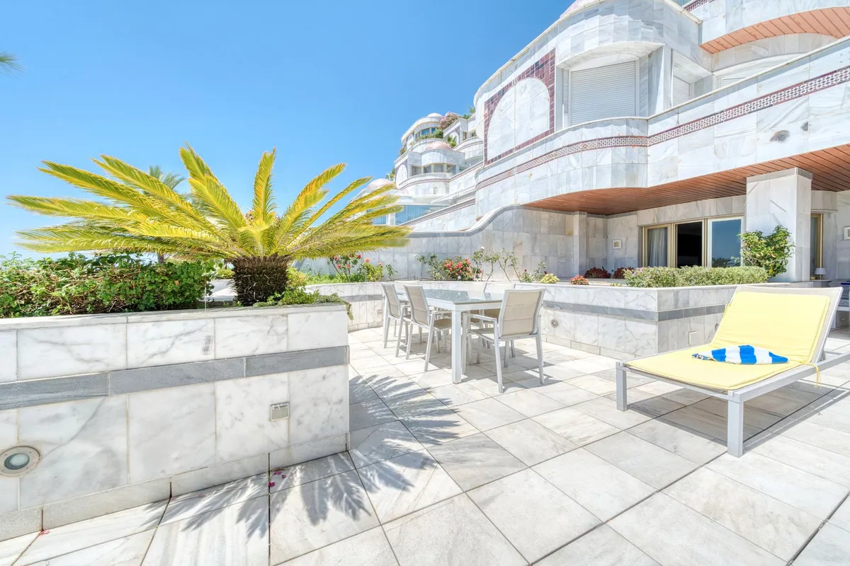 Apartamento en venta en Marbella - Puerto Banus de 3 dormitorios