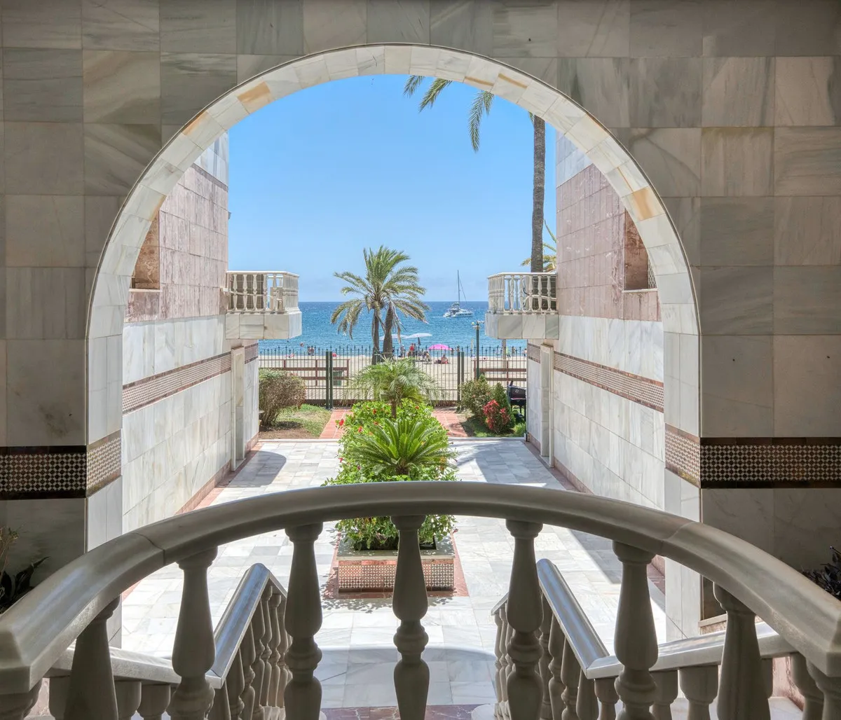 Apartamento en venta en Marbella - Puerto Banus de 3 dormitorios