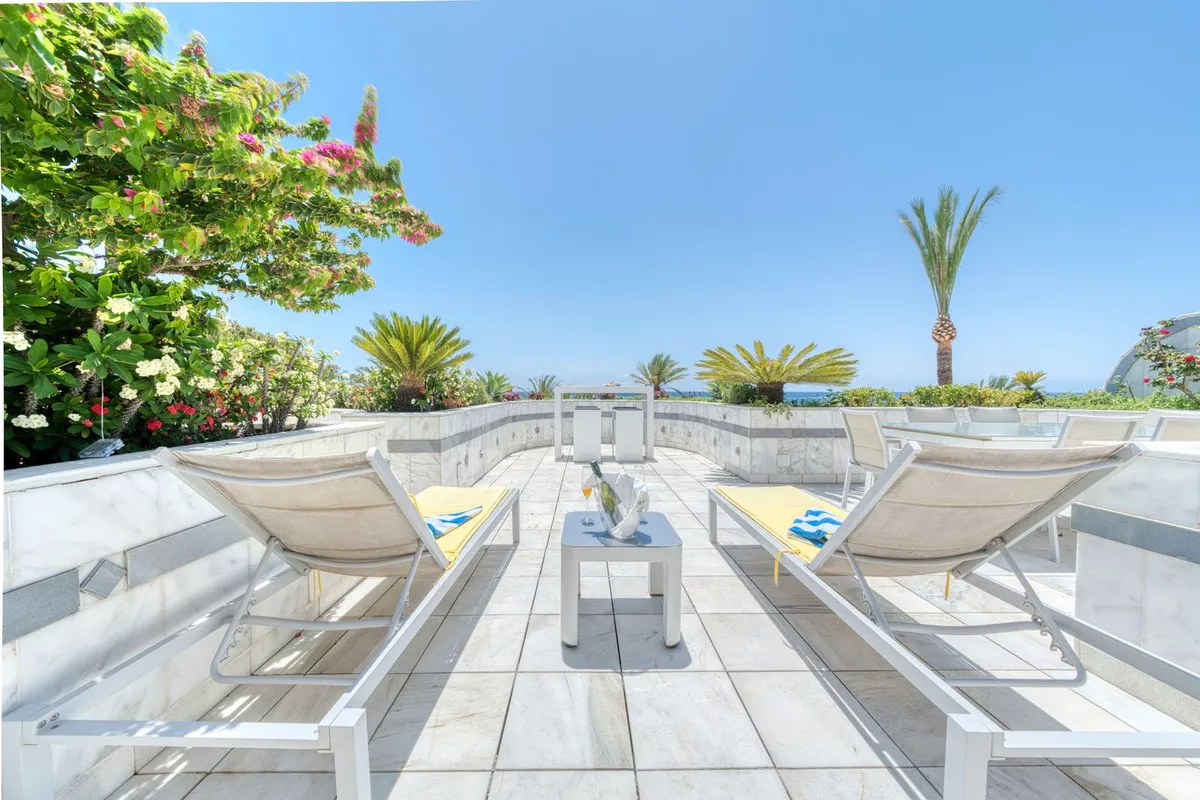 Apartamento en venta en Marbella - Puerto Banus de 3 dormitorios