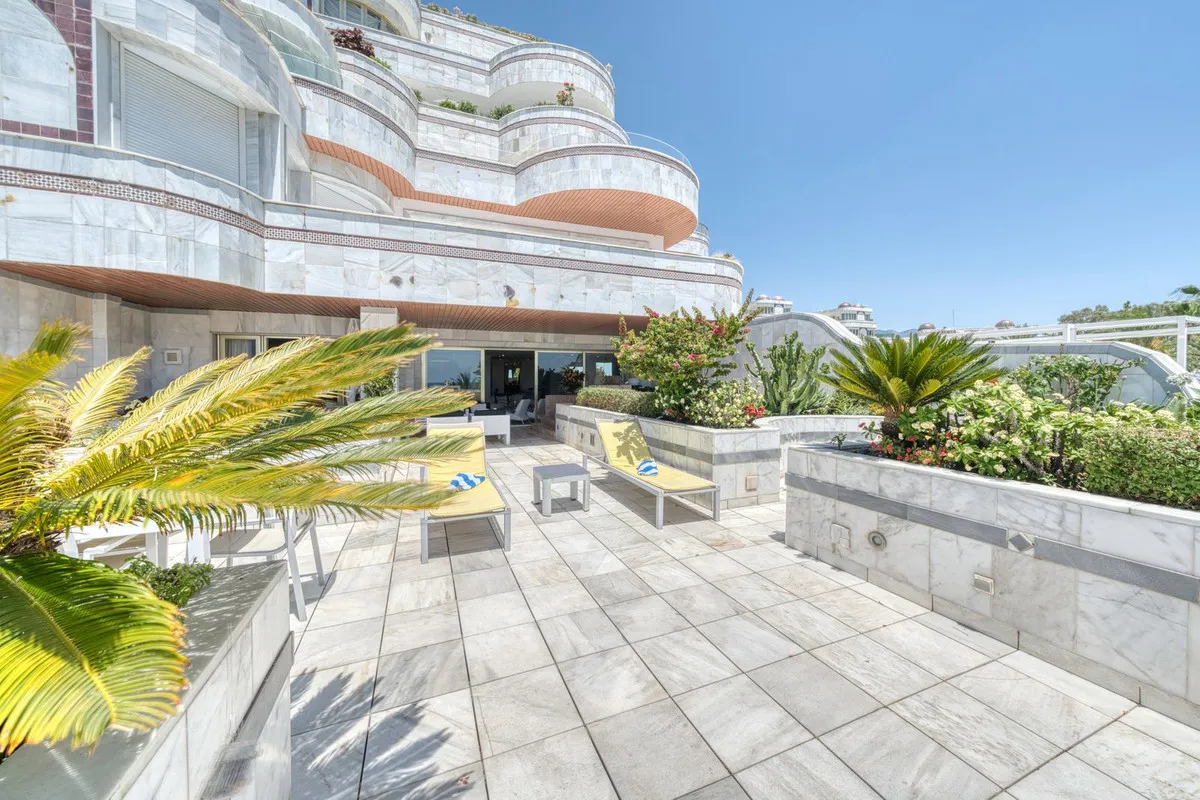 Apartamento en venta en Marbella - Puerto Banus de 3 dormitorios