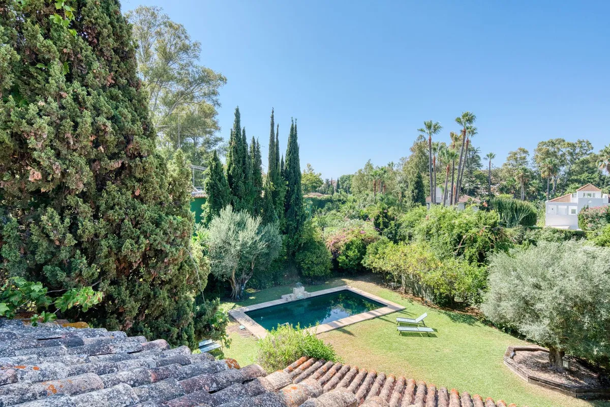 Nueva Andalucia, villa con 6 dormitorios en venta