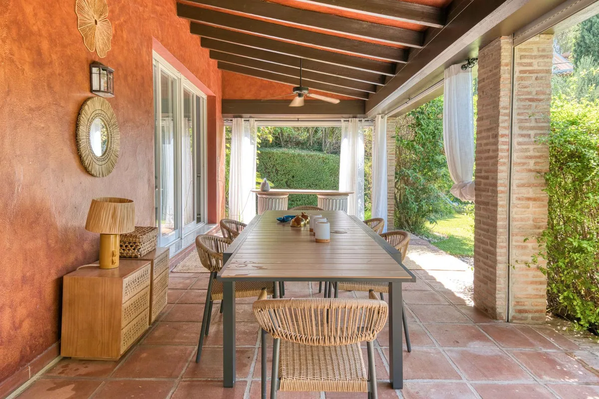 Nueva Andalucia, villa con 6 dormitorios en venta