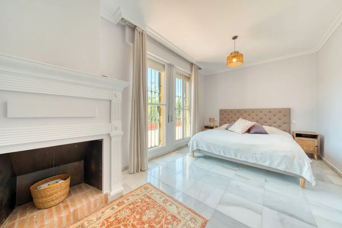 Nueva Andalucia, villa con 6 dormitorios en venta