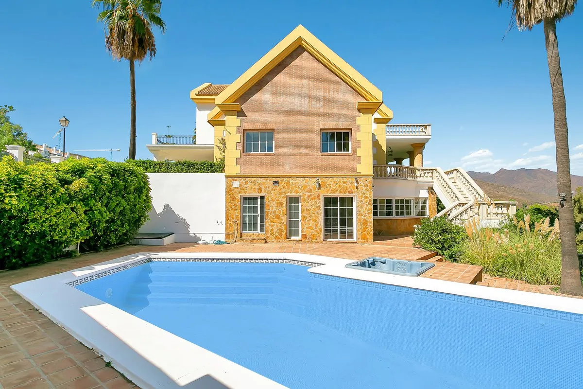 La Cala Golf Resort, villa en venta