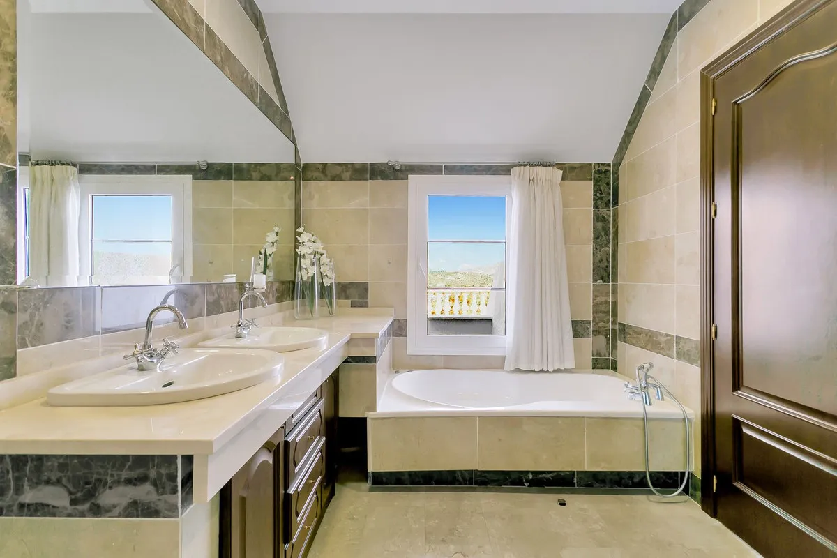 La Cala Golf Resort, villa en venta