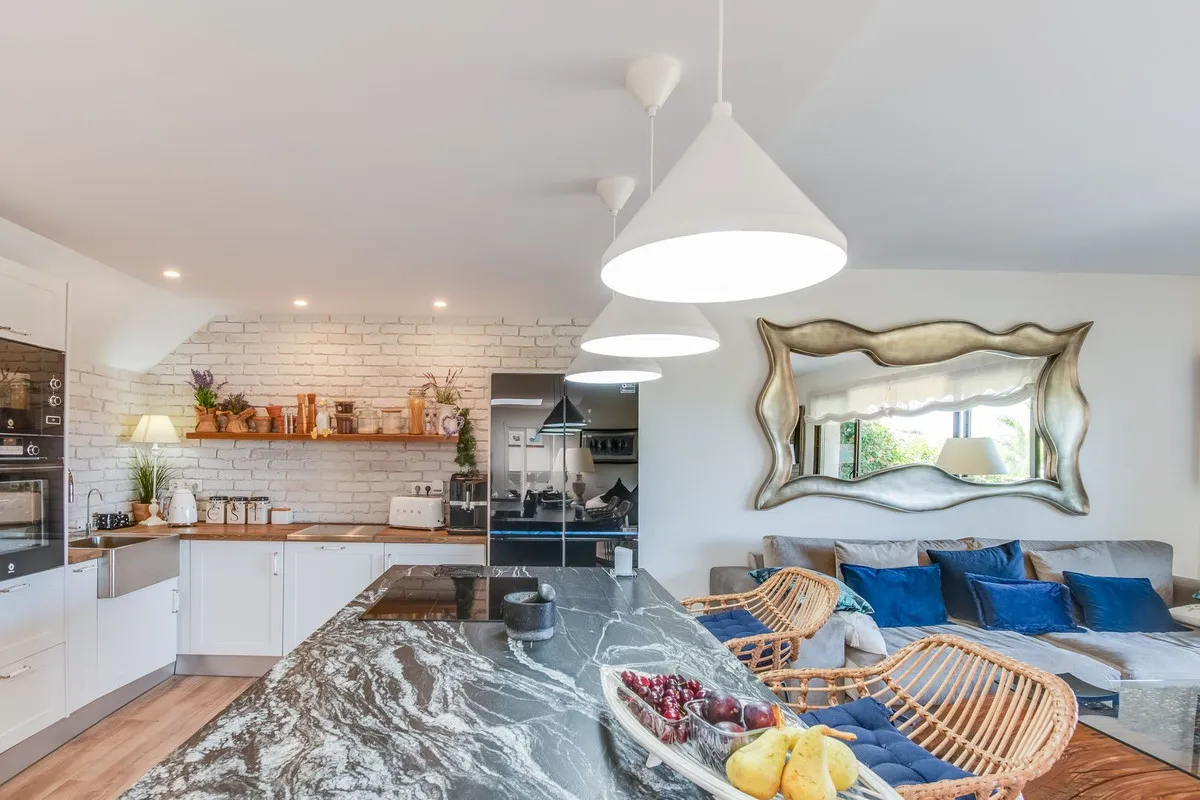 Ático con 2 dormitorios en venta en La Duquesa