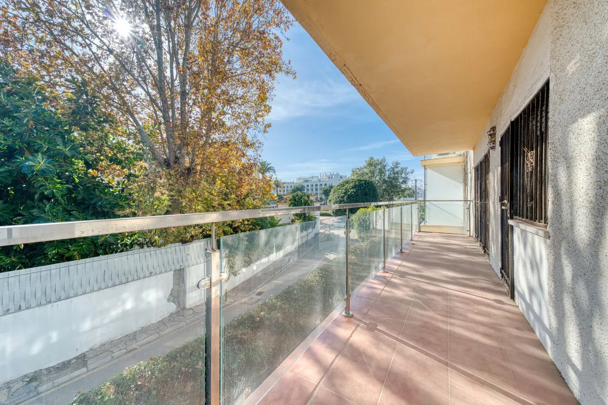 Marbella Golden Mile, apartamento con 2 dormitorios en venta