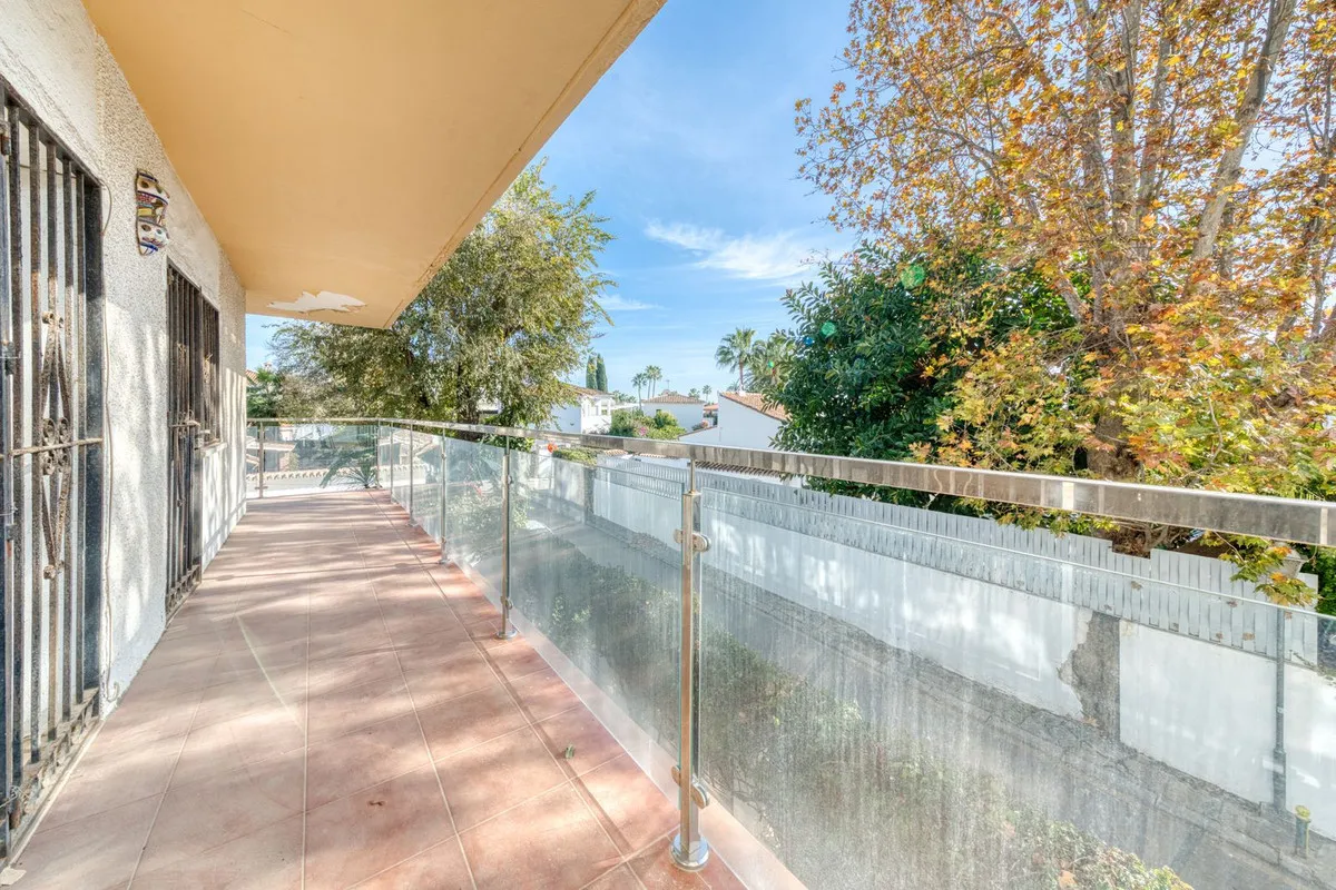 Marbella Golden Mile, apartamento con 2 dormitorios en venta