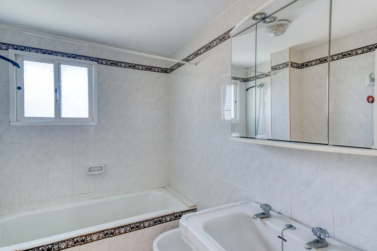 Marbella Golden Mile, apartamento con 2 dormitorios en venta