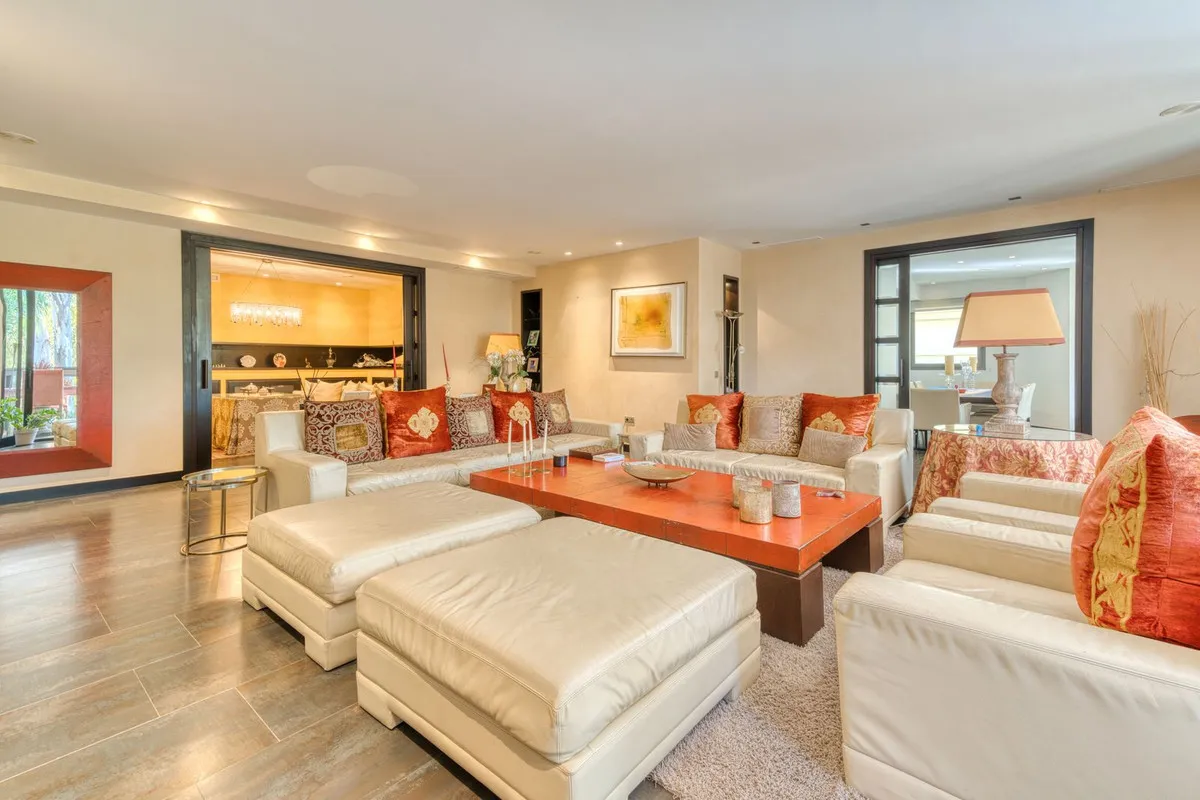 For sale apartment in Marbella - Puerto Banus with 6 bedrooms