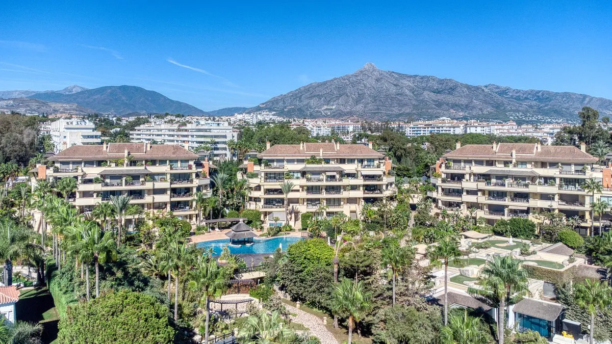 For sale apartment in Marbella - Puerto Banus with 6 bedrooms
