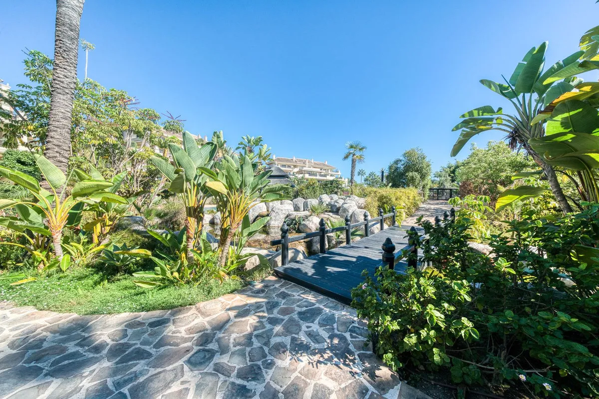 For sale apartment in Marbella - Puerto Banus with 6 bedrooms