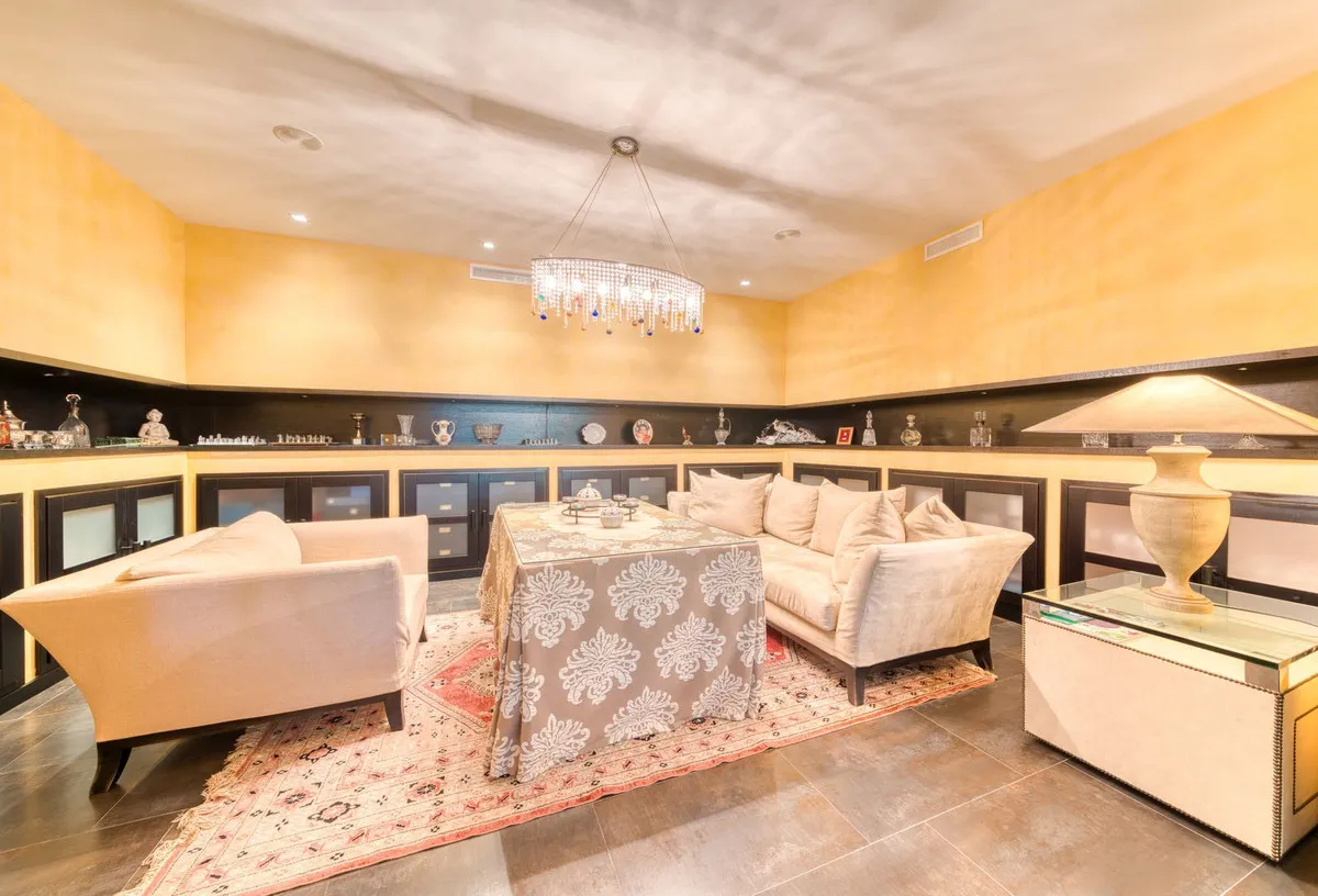 For sale apartment in Marbella - Puerto Banus with 6 bedrooms