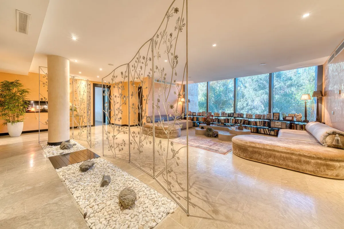 For sale apartment in Marbella - Puerto Banus with 6 bedrooms