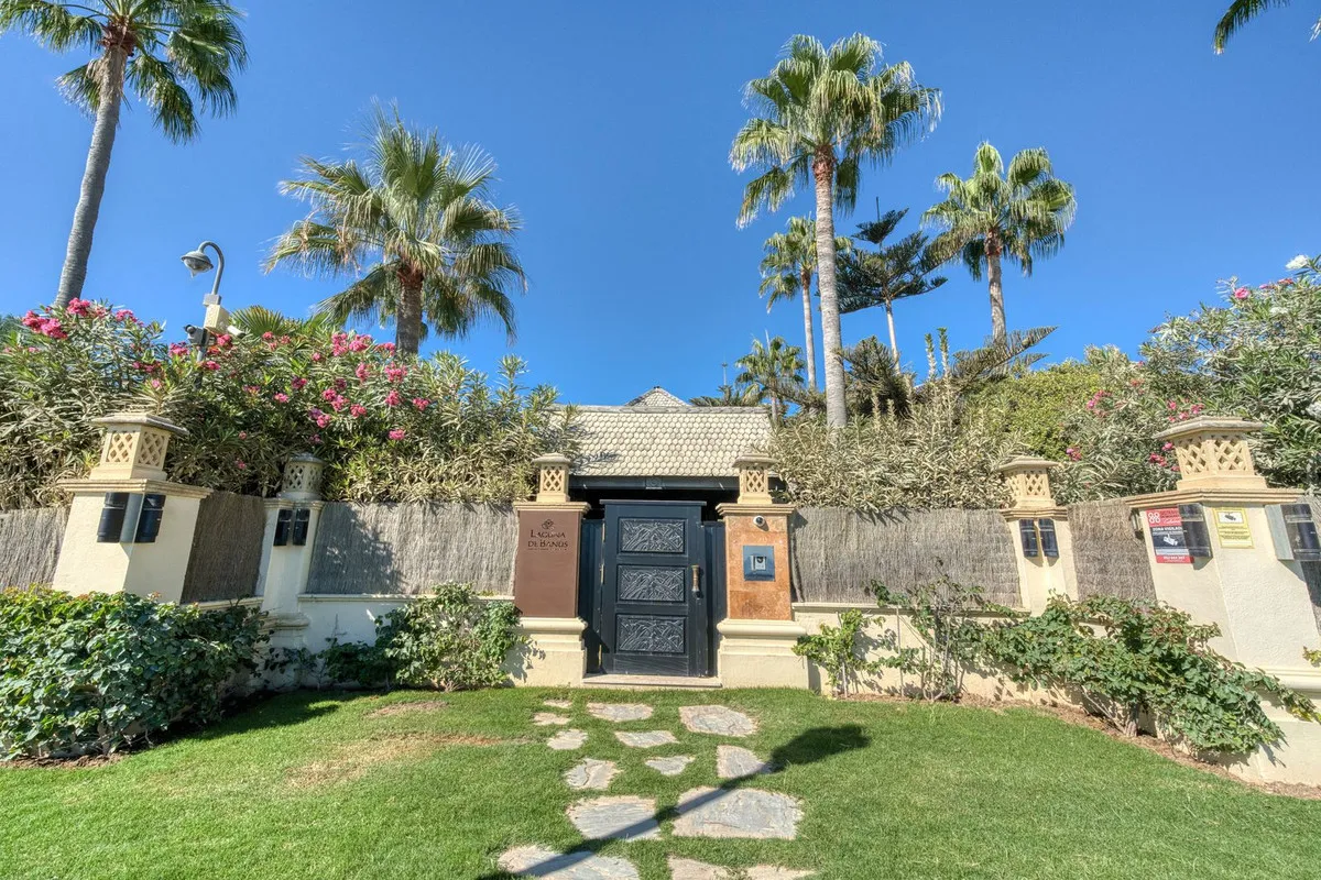 For sale apartment in Marbella - Puerto Banus with 6 bedrooms