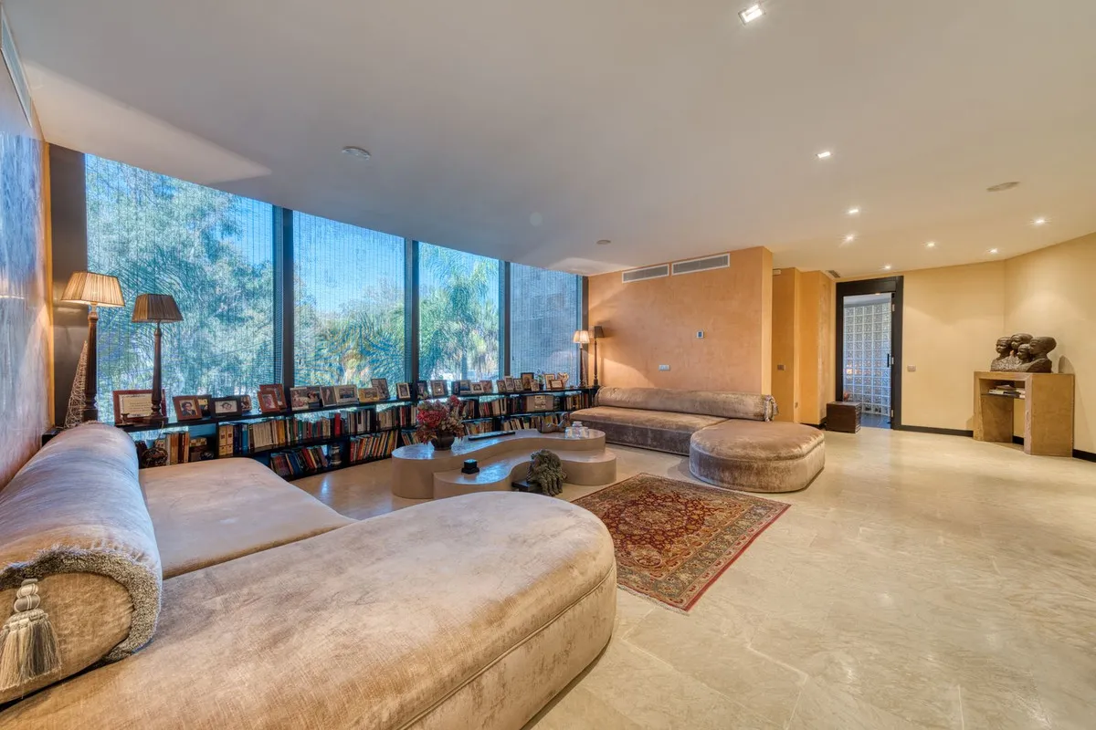 For sale apartment in Marbella - Puerto Banus with 6 bedrooms