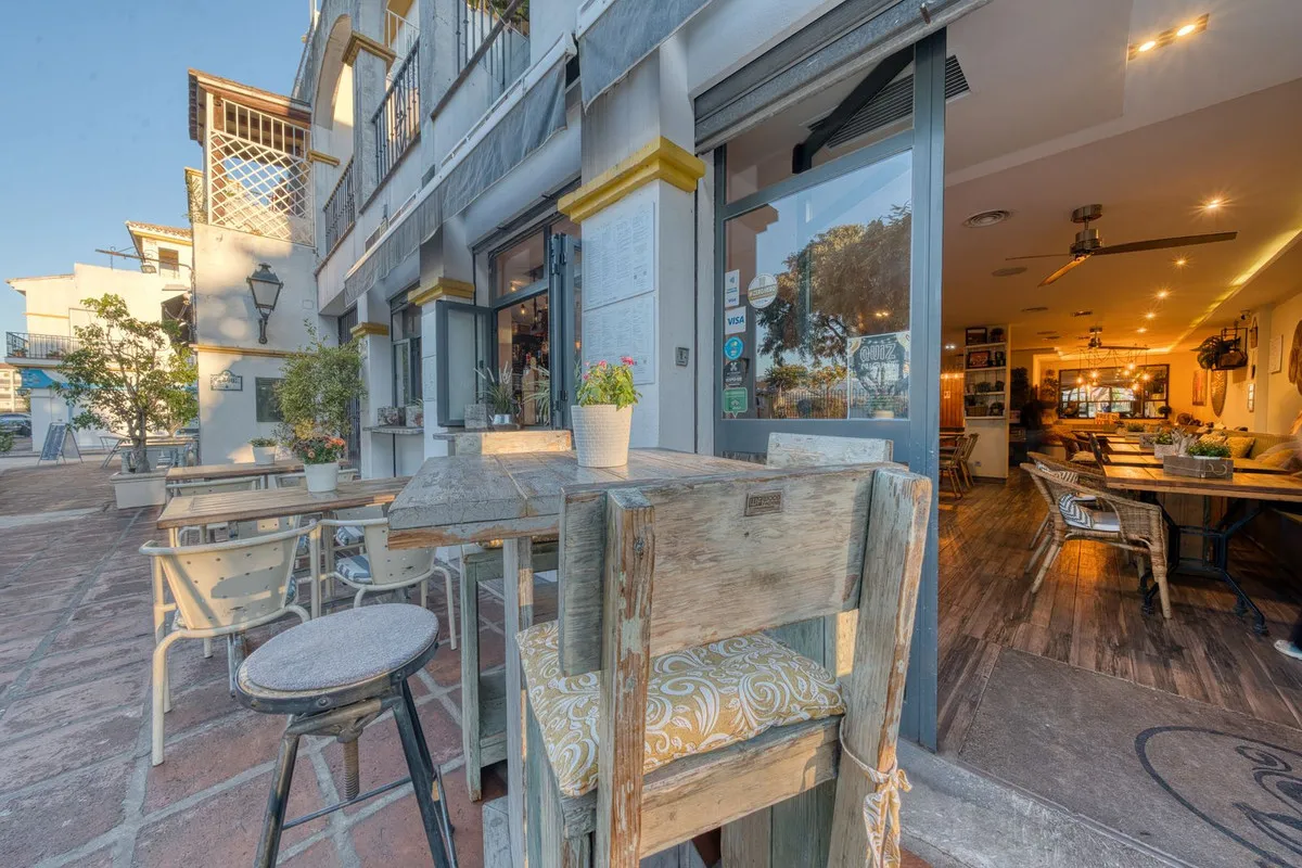 San Pedro de Alcantara restaurant for sale