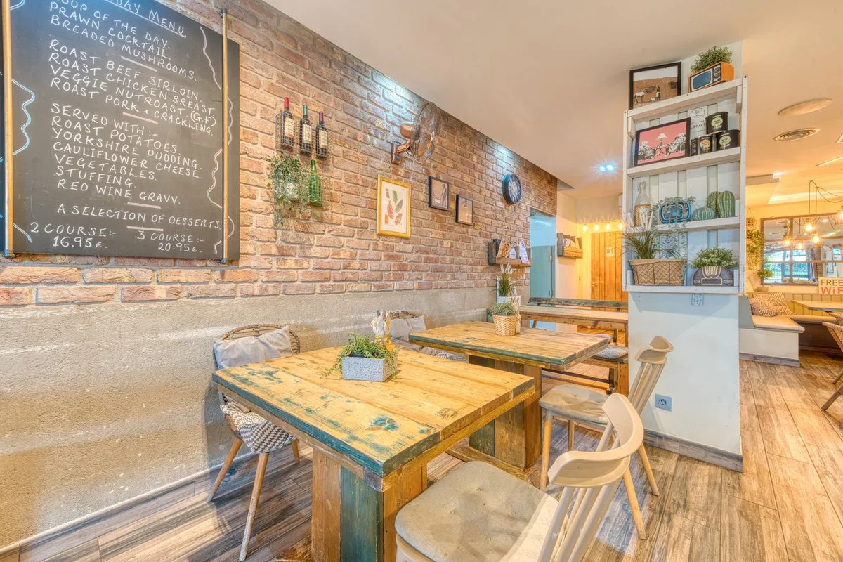 San Pedro de Alcantara restaurant for sale