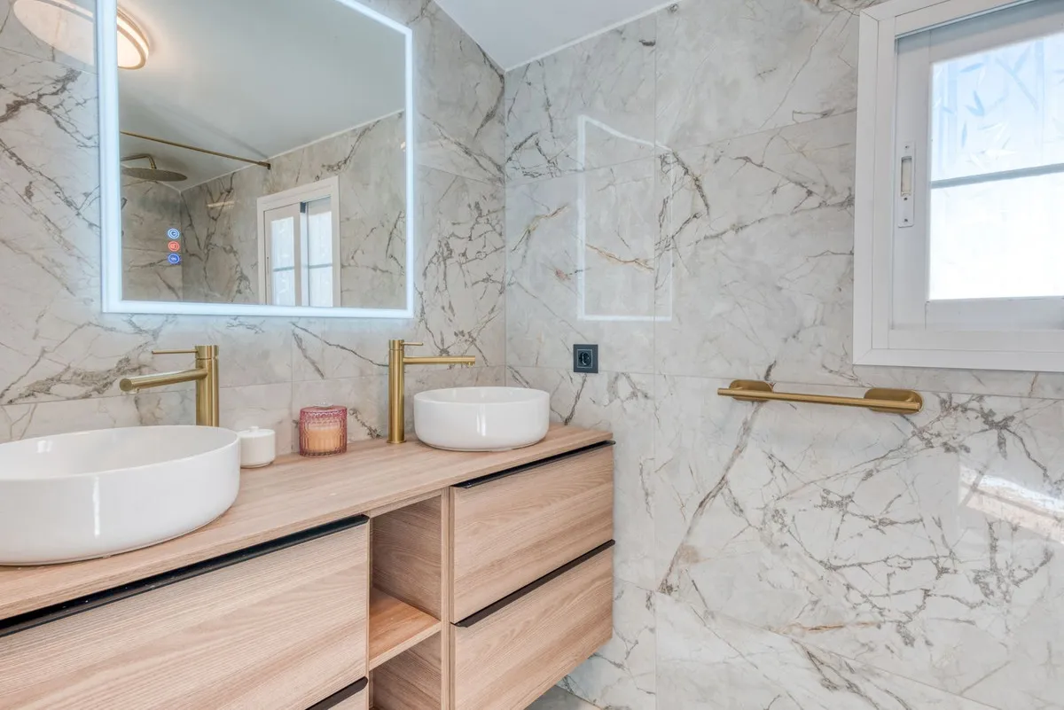 Villa de 4 dormitorios en venta en New Golden Mile