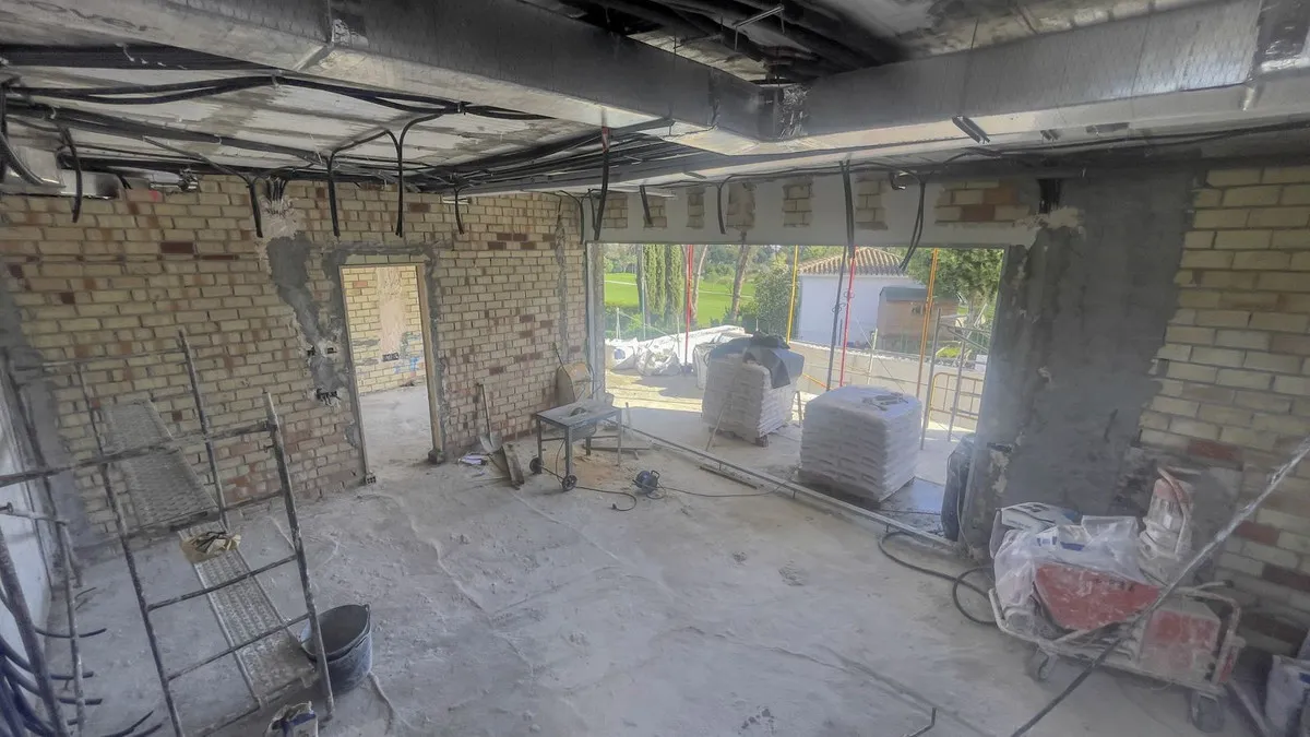 5 bedrooms villa for sale in El Paraiso