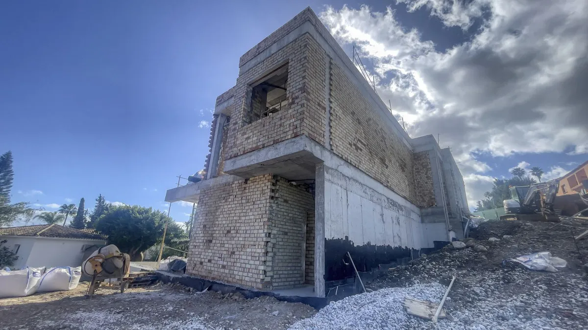 5 bedrooms villa for sale in El Paraiso