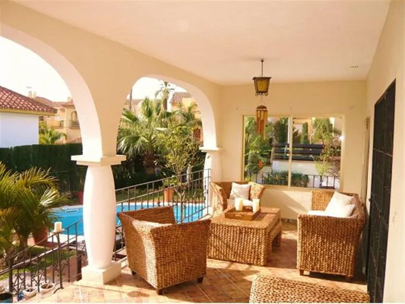 Nueva Andalucia villa for sale