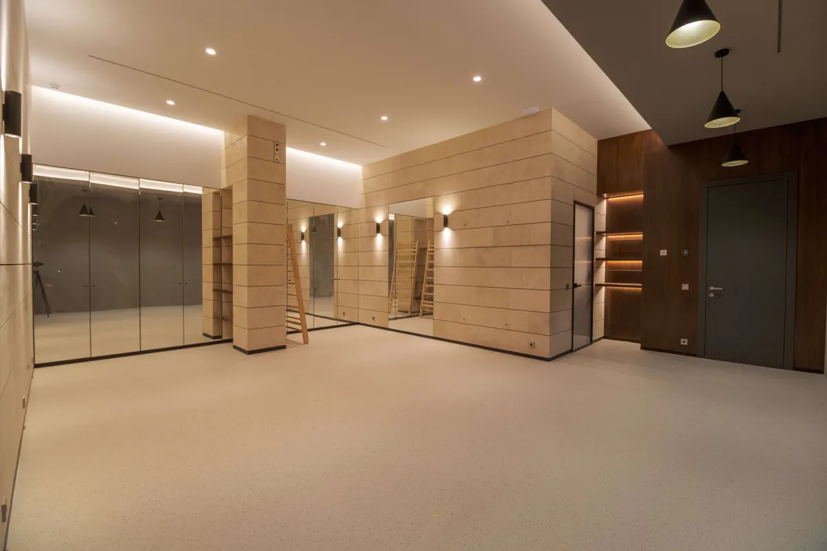 For sale Benahavis villa with 12 bedrooms