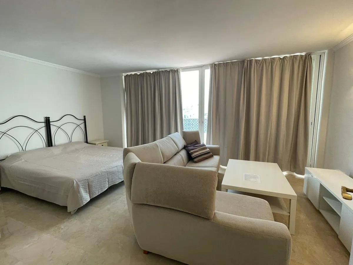 For sale 4 bedrooms penthouse in Marbella - Puerto Banus