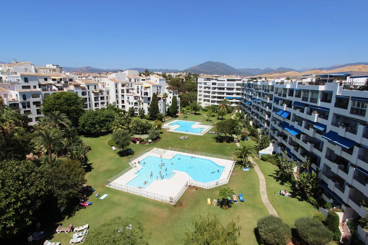 For sale 4 bedrooms penthouse in Marbella - Puerto Banus