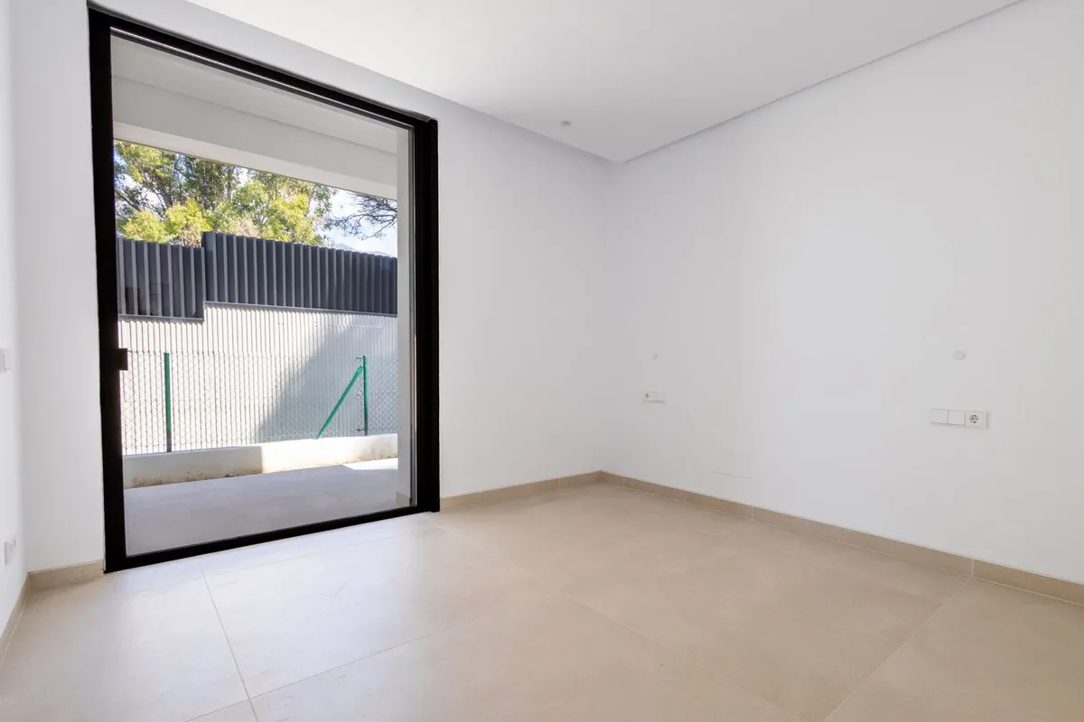 Villa a la venta con 4 dormitorios en Marbella Golden Mile