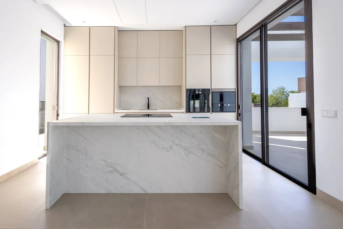 Villa a la venta con 4 dormitorios en Marbella Golden Mile