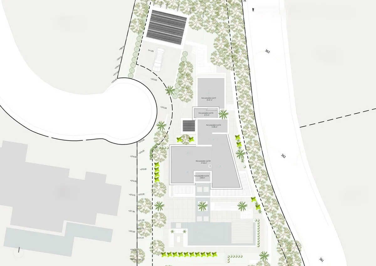 Parcela en venta con 5 dormitorios en Benahavis